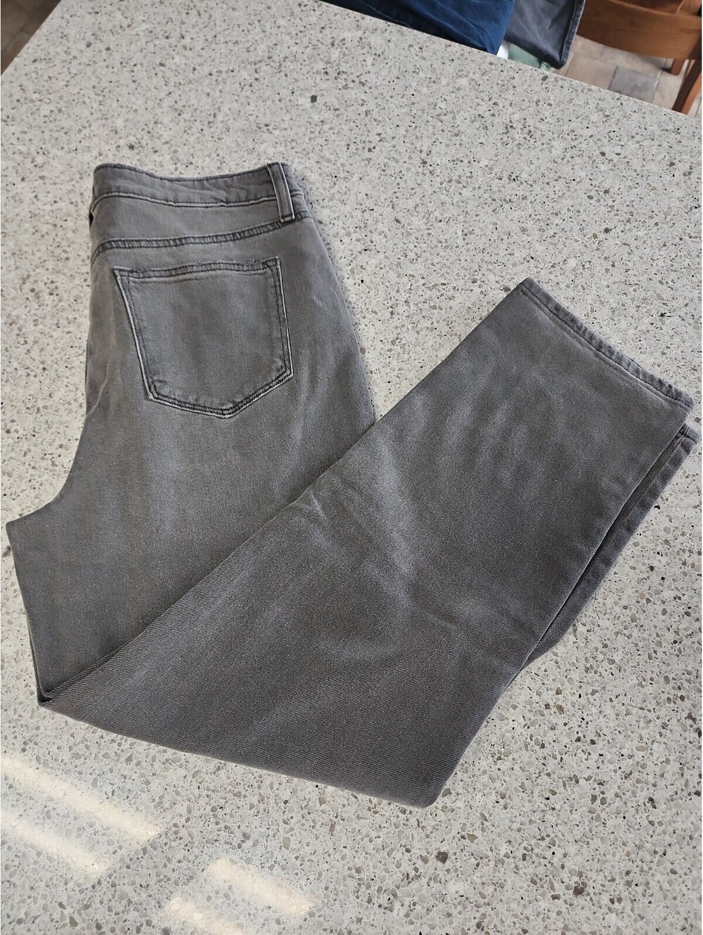 Jeans - Picture 3 of 9